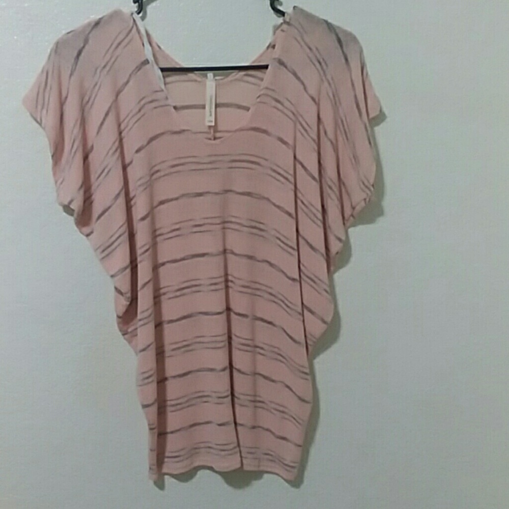 "Knitted" shirt